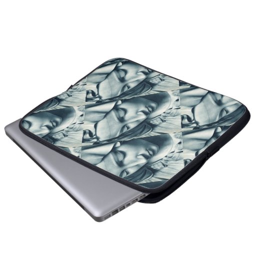 Jungfrau Mary Laptopschutzhülle (Vorne Knopf)