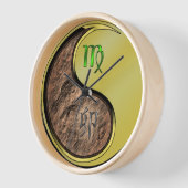 Jungfrau & Metallhase Uhr (Winkel)