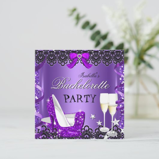 Junggeselinnen-Abschied Lila High Heel Champagner Einladung (Stehend Vorderseite)