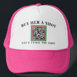 Junggeselinnen-Abschied QR für Rosa und Grüne Brau Truckerkappe<br><div class="desc">Eine viel sicherere Möglichkeit,  Fremde,  Freunde oder Familienmitglieder lassen,  kaufen die Braut zu einem Drink in ihrer Jungfrau-Rette-Nacht,  dieser niedliche Lastwagen mit bearbeitbarem Text und einem scannbaren QR-Code-Set mit einer benutzerdefinierten Zahlungsoption. Ein prächtiger Rahmen in Rosa und Grün ist ein auffälliges und lustiges Extra für die Nachtfeste eines Mädchens.</div>