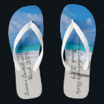 Junggeselinnen-Abschied Tropical Beach Cruise Badesandalen<br><div class="desc">Dieses Design wurde durch digitale Kunst erstellt und kann personalisiert werden, indem Sie auf den Knopf Anpassen klicken und die Farbe ändern, einen Namen, Initialen oder Ihre Lieblingssprache hinzufügen. Kontaktieren Sie mich unter colorflowcreations@gmail.com , wenn Sie dieses Design für ein anderes Produkt haben möchten. Kaufen Sie meine originale abstrakte Acrylmalerei...</div>