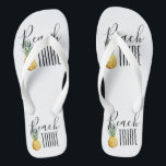 Junggeselinnen-Abschied Tropical Beach Tribe Badesandalen<br><div class="desc">Dieses Design wurde durch digitale Kunst erstellt und kann personalisiert werden, indem Sie auf den Knopf Anpassen klicken und die Farbe ändern, einen Namen, Initialen oder Ihre Lieblingssprache hinzufügen. Kontaktieren Sie mich unter colorflowcreations@gmail.com , wenn Sie dieses Design für ein anderes Produkt haben möchten. Kaufen Sie meine originale abstrakte Acrylmalerei...</div>