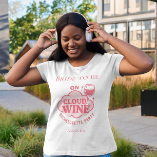 Junggeselinnen-Abschied über Wolkenweinbricht T-Shirt