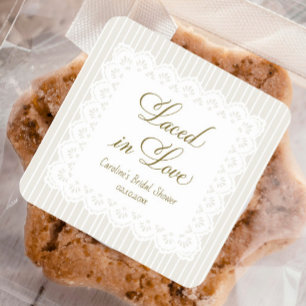 Junggesellinnen-Abschied mit 'Laced in Love' Quadratischer Aufkleber