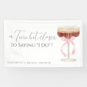 Junggesellinnenabschied-Banner 'Tini Bit Closer' Banner (Horizontal)