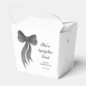 Junggesellinnenabschied mit schwarzer Schleife Sie Geschenkschachtel (Rückseite)