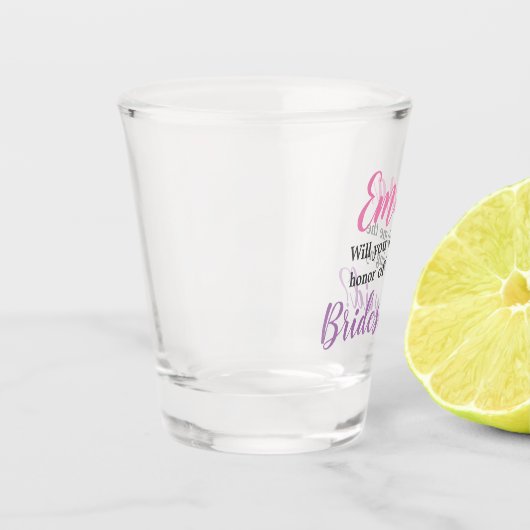 Junggesellinnenabschiede? Personalisierter Vorschl Schnapsglas (Links)