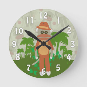 Jungle Adventure Explorer Cartoon Sock Monkey Fun Runde Wanduhr
