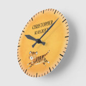 Jungle Animal Tiger Safari Monogram Kinderzimmer Runde Wanduhr (Winkel)