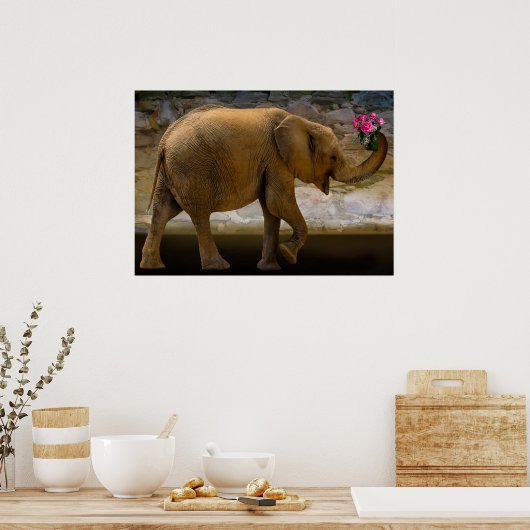 Jungle Elephant Holding Blume Poster (Küche)