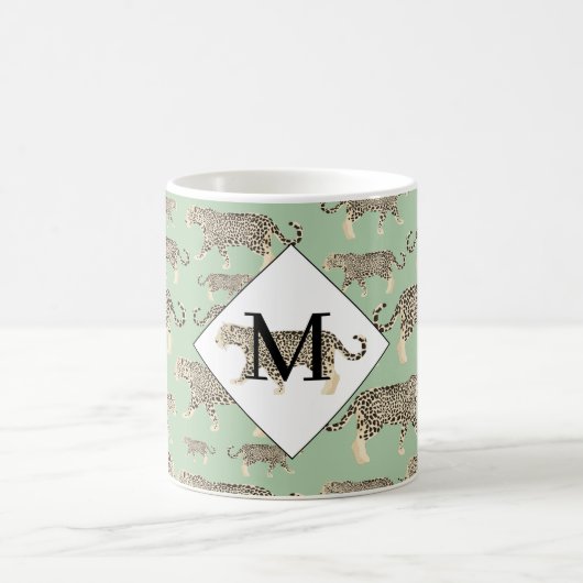 Jungle Jaguar Tiermuster Erstmaliges Monogramm Kaffeetasse (Mittel)