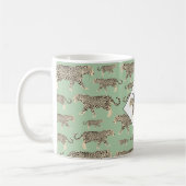 Jungle Jaguar Tiermuster Erstmaliges Monogramm Kaffeetasse (Links)