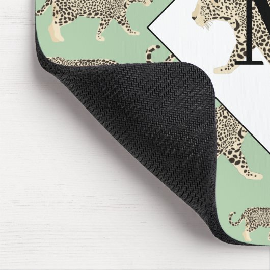 Jungle Jaguar Tiermuster Erstmaliges Monogramm Mousepad (Ecke)