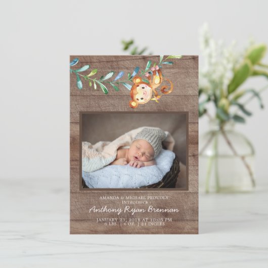 Jungle Little Monkey Foto Geburtsankündigung Ankündigung (Stehend Vorderseite)