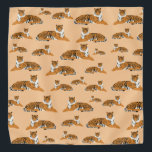 Jungle Tiger Tiermuster Halstuch<br><div class="desc">Ein niedliches Tigermuster mit hellorangefarbenem Hintergrund. Ein bezauberndes Design für alle,  die Dschungeltiere,  Katzen,  Safari-Themen,  Natur und wilde Tiermuster Lieben. Perfektes Geschenk für Kinder und Erwachsene. Ideal für einen Geburtstag,  Weihnachten oder einen anderen besondere Anlass.</div>