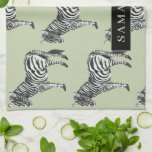 Jungle Zebra Wild Pattern & Personalisierter Name Geschirrtuch<br><div class="desc">Jungle Zebra Wild Pattern & Personalisierter Name</div>