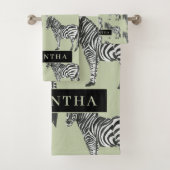 Jungle Zebra Wild Pattern & Personalized Name Badhandtuch Set (Insitu)