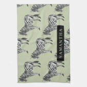Jungle Zebra Wild Pattern & Personalized Name Geschirrtuch (Vertikal)