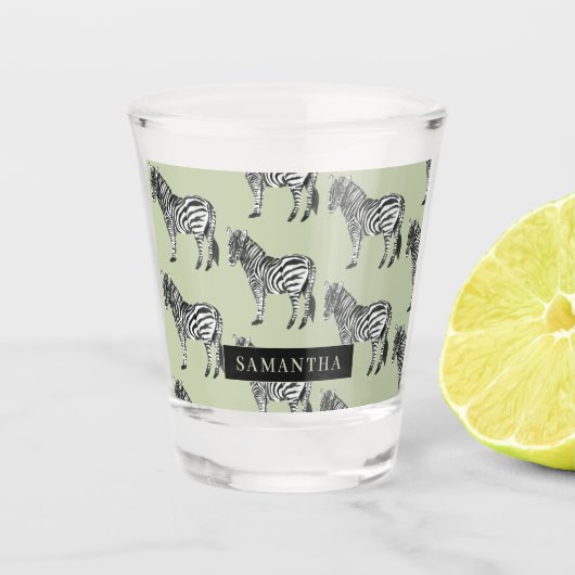 Jungle Zebra Wild Pattern & Personalized Name Schnapsglas (Vorderseite)