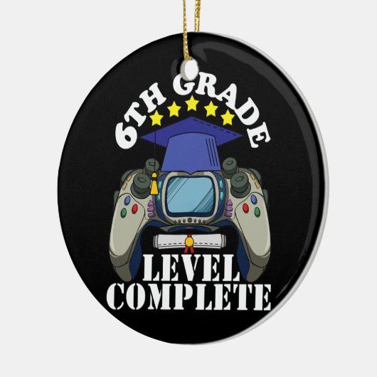 Jungs 6th Grade Abschluss 2022 Videospielklasse Keramik Ornament (Links)