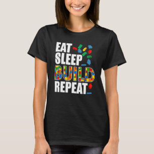 Jungs essen Schlaf bauen Wiederholung lustiger Geb T-Shirt