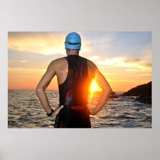 Jungsporttriathlon vor Sonnenaufgang Poster