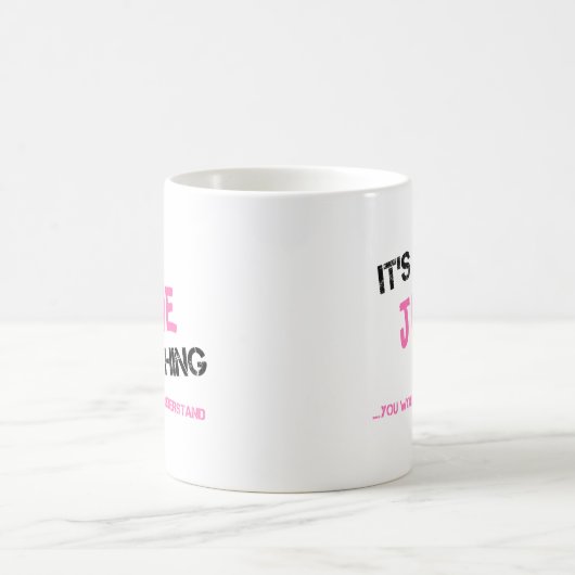 Juni-Ding, das man nicht verstehen würde, wie man Kaffeetasse (Mittel)