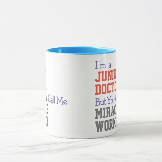 Junior Doctor Miracle Worker Tasse (Zentrum)