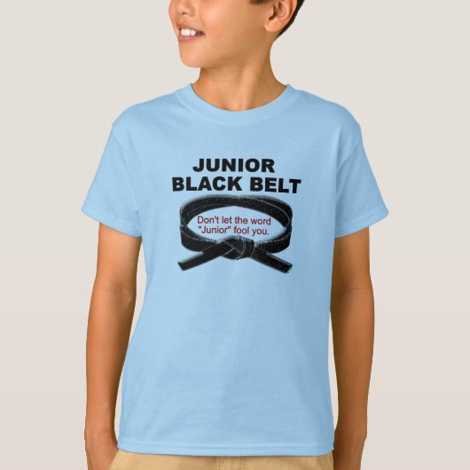 Juniorschwarzer Gürtel 1,1 T-Shirt (Vorderseite)