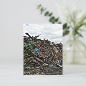 Junk Yard Scrap Metal am Depot Postkarte (Stehend Vorderseite)