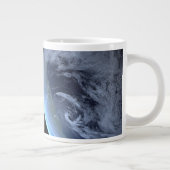Juno Raumfahrzeug während der Erde Flyby Jumbo-Tasse (Rechts)