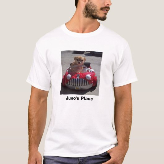 Junos Platz-Rot-Auto T-Shirt (Vorderseite)