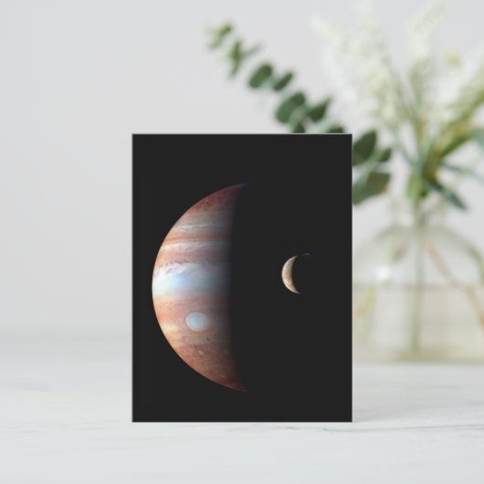 Jupiter Gas Giant Planet & Io Galilean Moon Postkarte (Stehend Vorderseite)