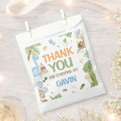 Jurassic Cute Dinosaur Birthday Party Geschenktütchen (Ausgeschnitten)