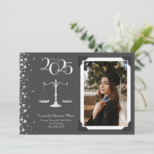 Juristenschule Silver Abschluss Grau Einladung (Stehend Vorderseite)