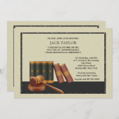 Juristische Bücher und Gavel Abschluss Einladung (Vorne/Hinten)