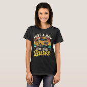 Just A Boy Who Loves Buses School Bus Driver Costu T-Shirt (Vorne ganz)