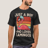 Just A Boy Who Loves Flamingos Retro Flamingo Love T-Shirt (Vorderseite)