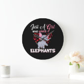 Just A Girl Who Loves Elephants Gifts Große Wanduhr (Zuhause)