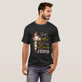Just A Girl Who Loves Jesus Christian Faith Christ T-Shirt (Vorne ganz)