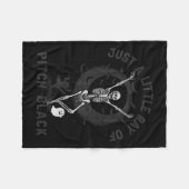 Just A Little Ray Of Tch Black Halloween Skeleton  Fleecedecke (Vorderseite (Horizontal))