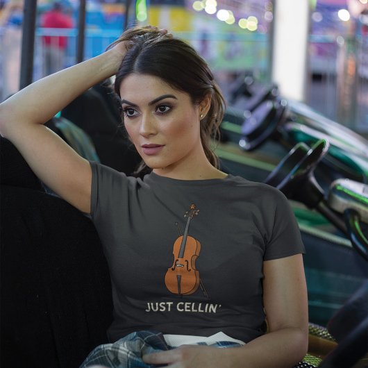 Just Cellin Niedlich Cellist Musician Birthday Mam T-Shirt