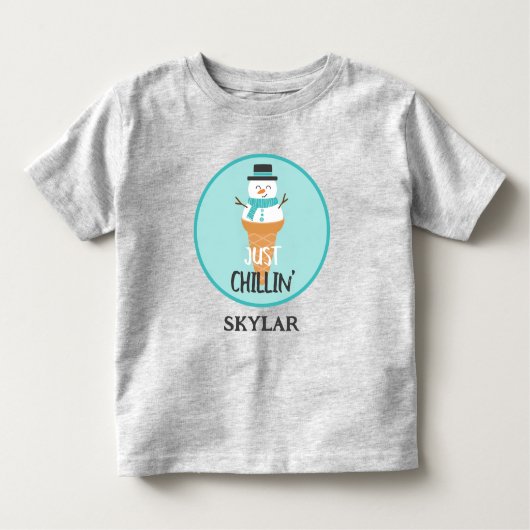 Just Chillin Funny Snowman Snow Cone Winter Kleinkind T-shirt (Vorderseite)