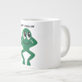 JUST CHILLIN' Jumbo-Tasse (Vorderseite Rechts)