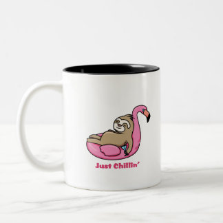 JUST CHILLIN' - Lazy Sloth & Pink Flamingo Zweifarbige Tasse