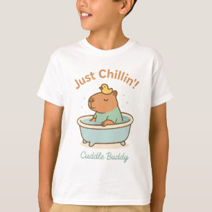 Just Chillin' - Niedliches Capybara in Bathtub wit T-Shirt