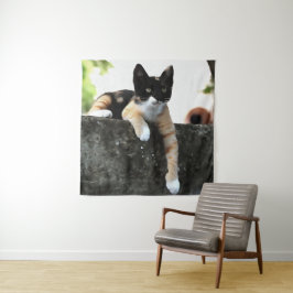 Just Chillin Tricolor Cat Pet Portait Wandteppich