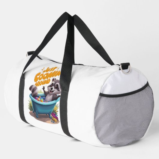 Just Cooning Mischievous Raccoons Bath Adventure Duffle Bag (Rechte Ecke)