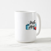 Just Hug Cute Heart Ribbon Kaffeetasse (VorderseiteRechts)