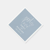 Just Liebe Script Elegant Dusty Blue Wedding Serviette (Ecke)